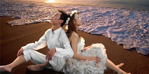 海边唯美婚纱照怎么拍？如何拍出好看婚纱照？