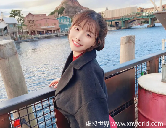 深田咏美——日本第一宅男女神