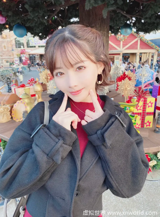 深田咏美——日本第一宅男女神